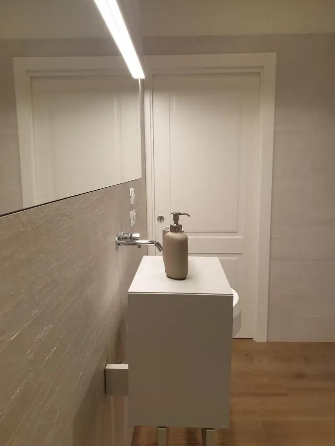 Saint George And The Dragon Suite Bologna Apartment